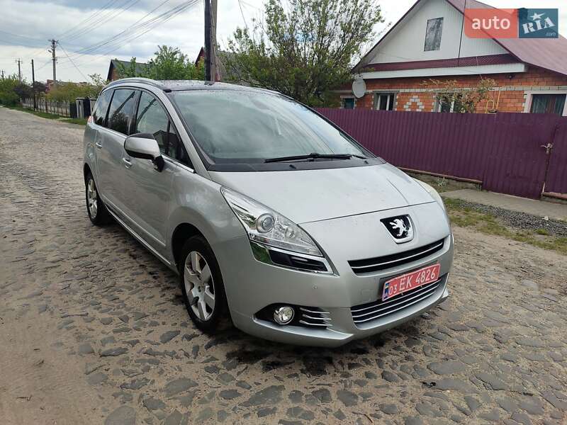 Мікровен Peugeot 5008 2010 в Ковелі