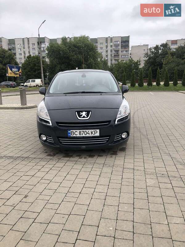 Мікровен Peugeot 5008 2010 в Дрогобичі