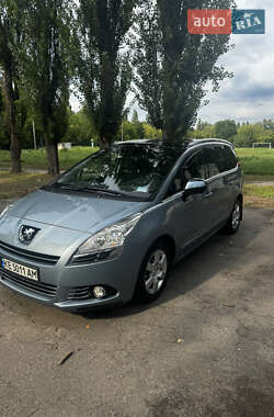 Микровэн Peugeot 5008 2011 в Павлограде