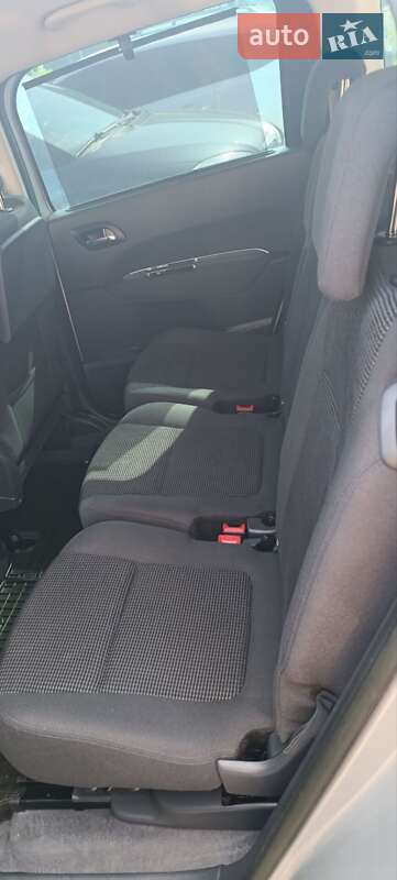 Мікровен Peugeot 5008 2014 в Рівному фото 15 Мікровен Peugeot 5008 2014 в Рівному