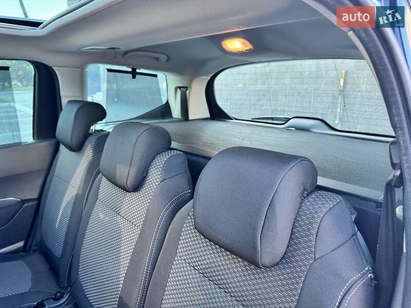 Микровэн Peugeot 5008 2010 в Харькове фото 76 Микровэн Peugeot 5008 2010 в Харькове