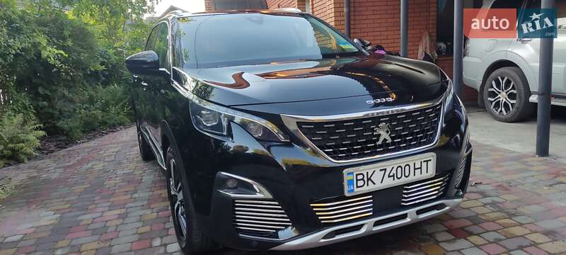 Внедорожник / Кроссовер Peugeot 5008 2017 в Ровно фото 4 Внедорожник / Кроссовер Peugeot 5008 2017 в Ровно