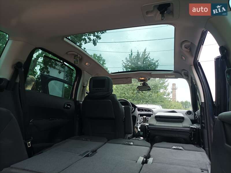 Мікровен Peugeot 5008 2015 в Бродах фото 54 Мікровен Peugeot 5008 2015 в Бродах