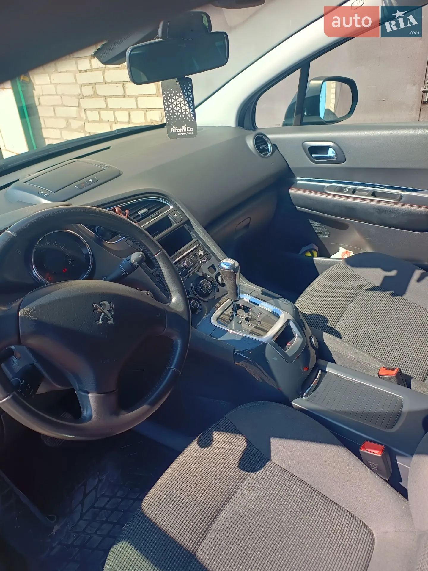 2016 Peugeot 5008 - мініатюра 9