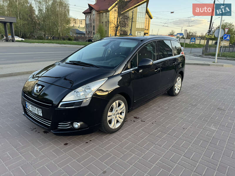 Peugeot 5008 2012 Peugeot 5008 2012