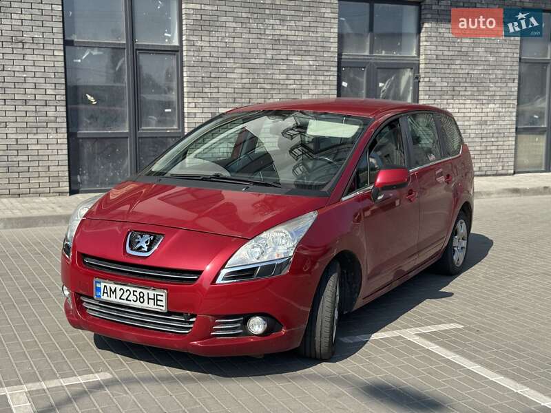Peugeot 5008 2010