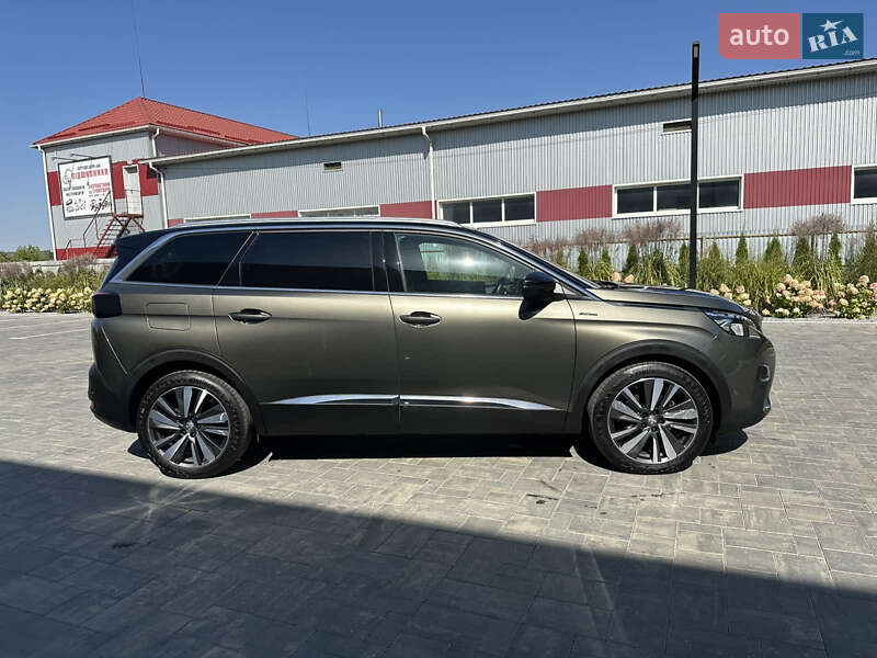 Позашляховик / Кросовер Peugeot 5008 2018 в Луцьку