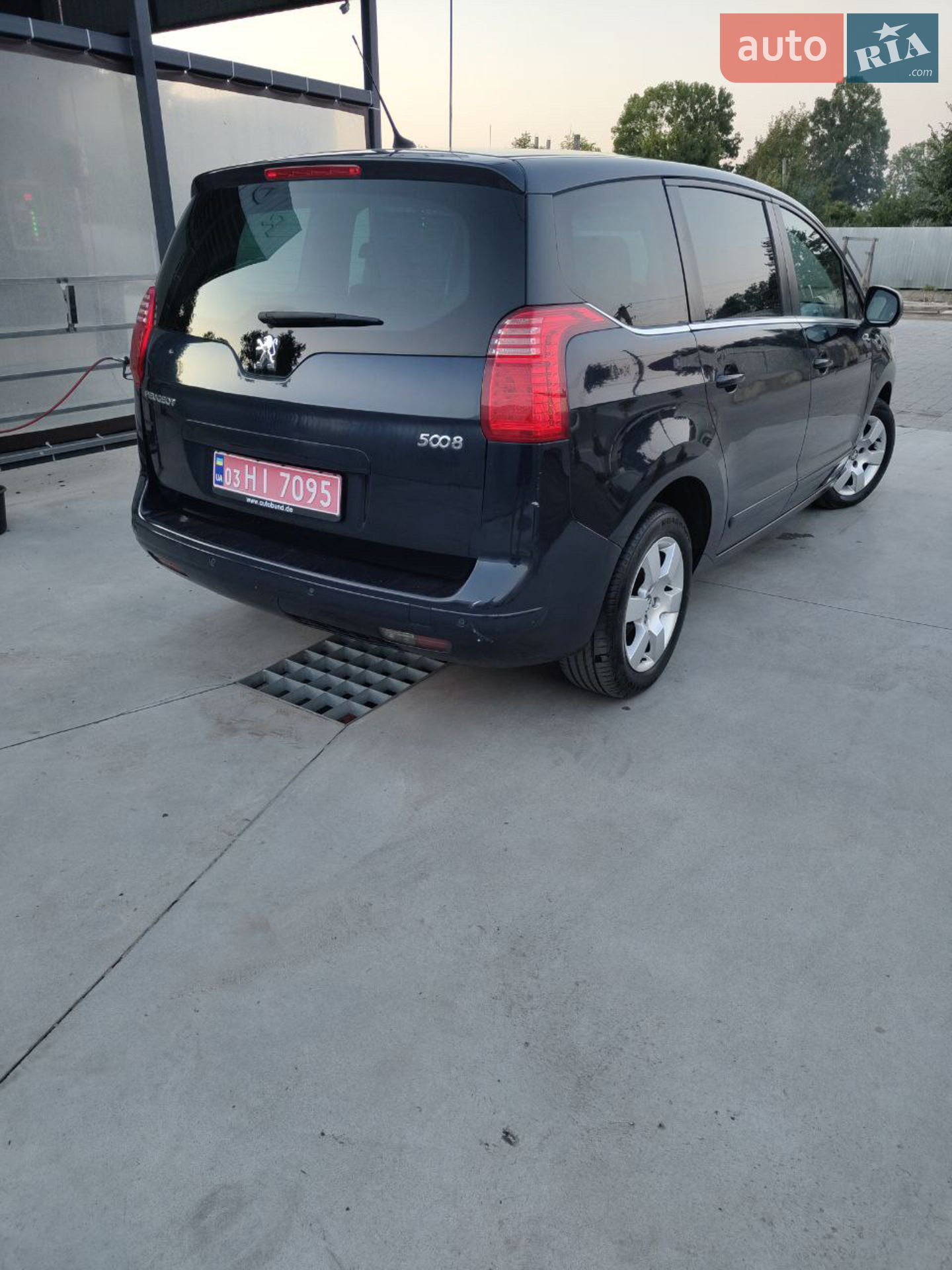 2011 Peugeot 5008 - мініатюра 5