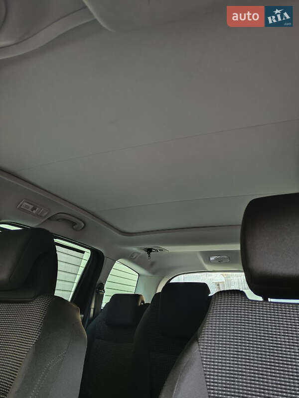 Микровэн Peugeot 5008 2011 в Ровно фото 29 Микровэн Peugeot 5008 2011 в Ровно