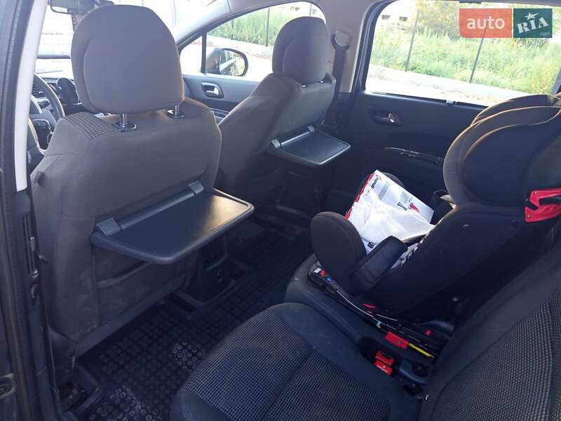 Мікровен Peugeot 5008 2012 в Чернівцях