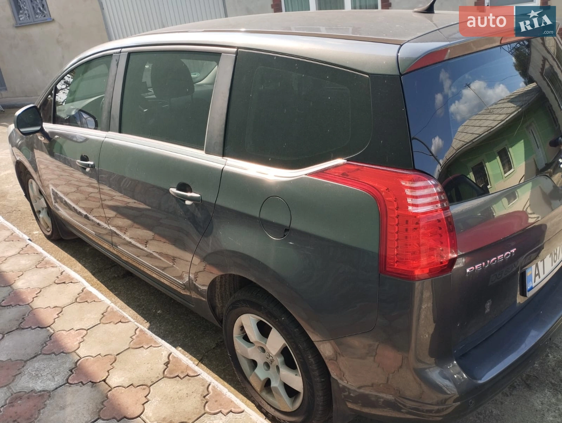 2012 Peugeot 5008 - мініатюра 12