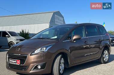 Микровэн Peugeot 5008 2014 в Львове
