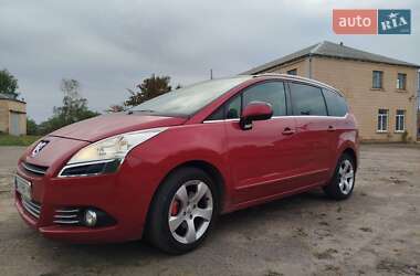 Мікровен Peugeot 5008 2011 в Новоархангельську