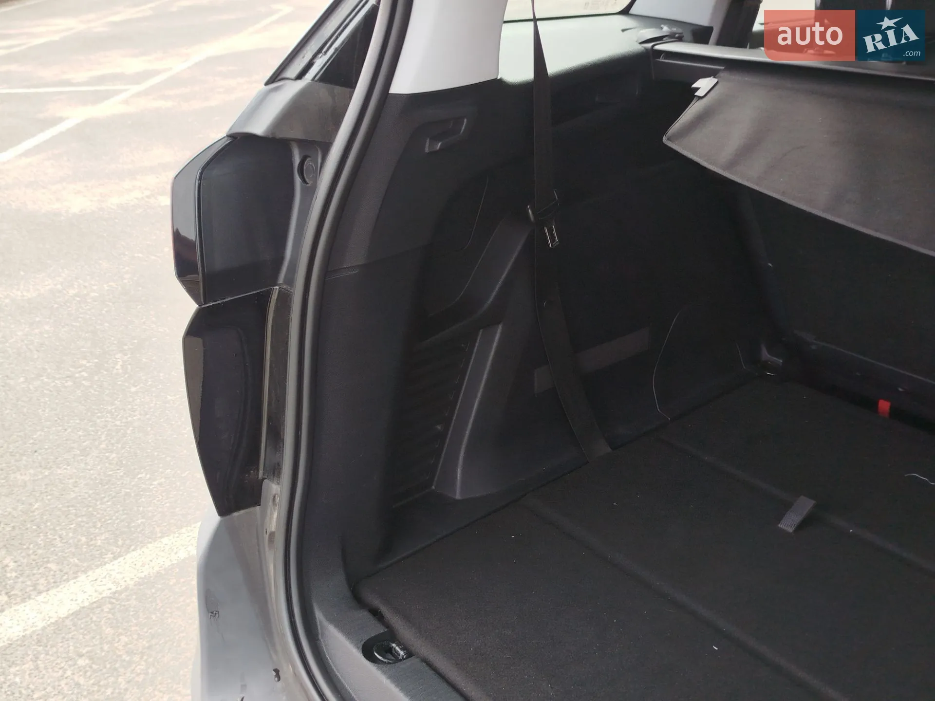 2017 Peugeot 5008 - мініатюра 17