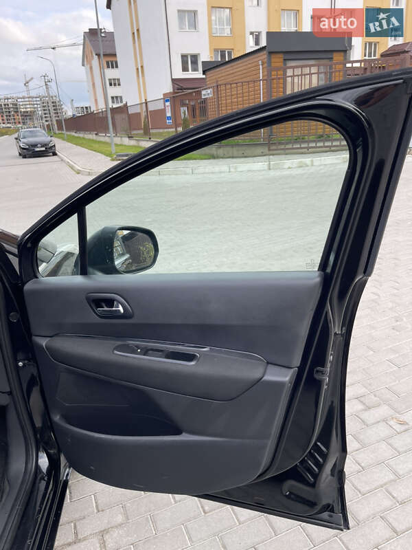 Микровэн Peugeot 5008 2009 в Львове фото 22 Микровэн Peugeot 5008 2009 в Львове