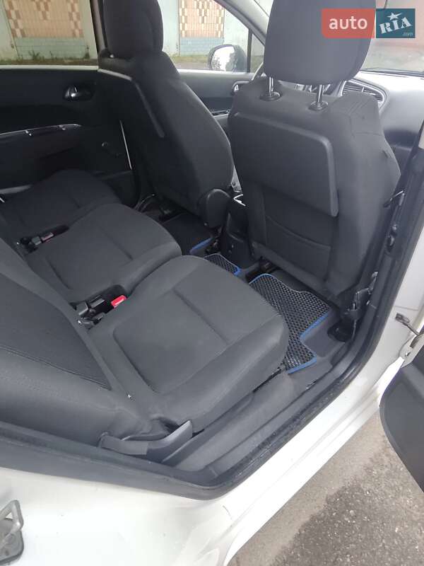 Мікровен Peugeot 5008 2012 в Хмельницькому