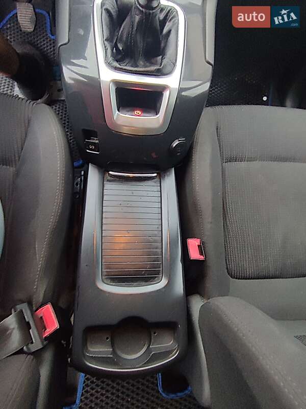 Мікровен Peugeot 5008 2012 в Хмельницькому