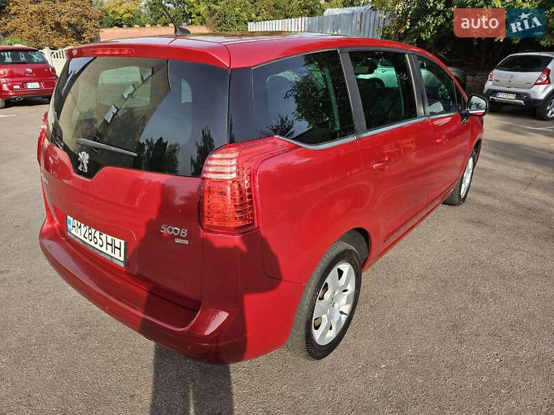 Мікровен Peugeot 5008 2012 в Житомирі
