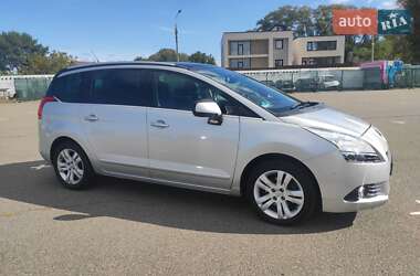 Мікровен Peugeot 5008 2010 в Києві