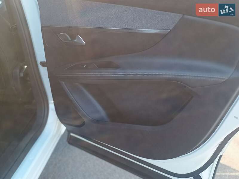 Внедорожник / Кроссовер Peugeot 5008 2020 в Коростене фото 27 Внедорожник / Кроссовер Peugeot 5008 2020 в Коростене