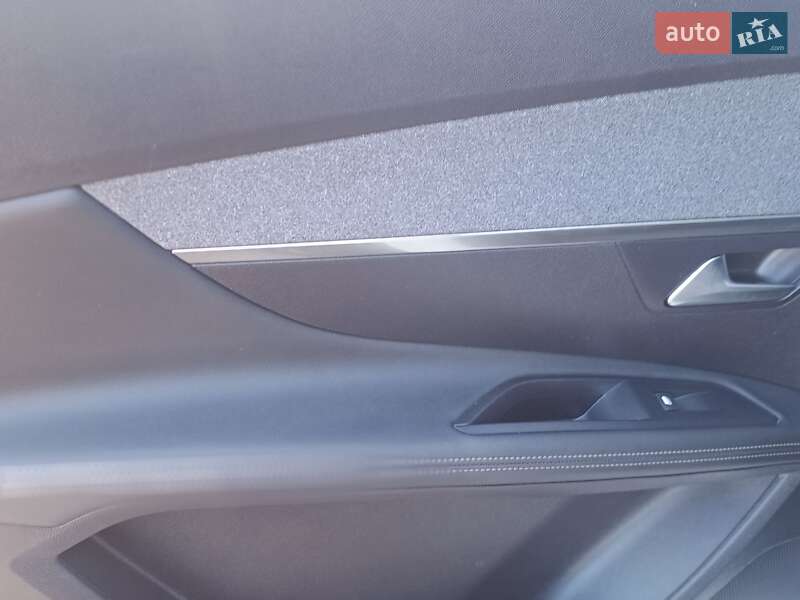 Внедорожник / Кроссовер Peugeot 5008 2020 в Коростене фото 29 Внедорожник / Кроссовер Peugeot 5008 2020 в Коростене
