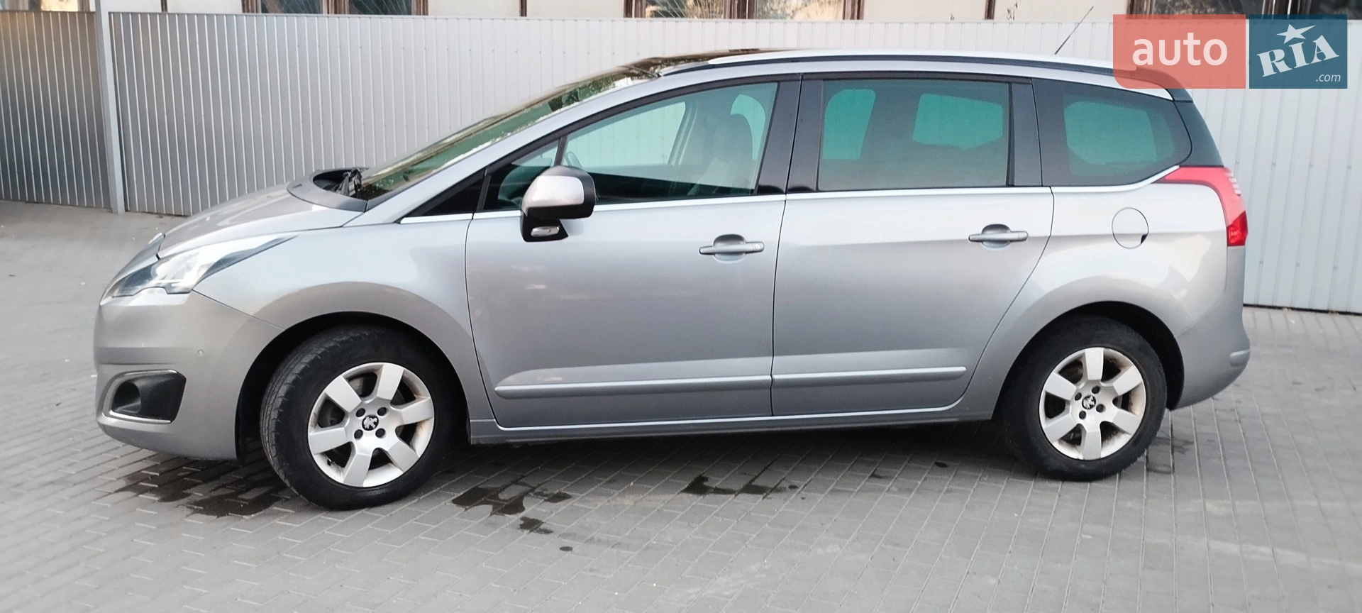 2015 Peugeot 5008 - мініатюра 14