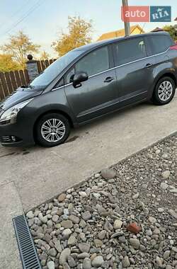 Мікровен Peugeot 5008 2010 в Моршині