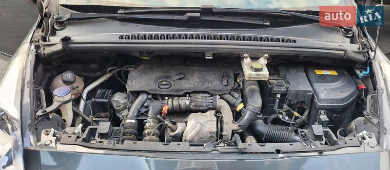 Мікровен Peugeot 5008 2013 в Івано-Франківську