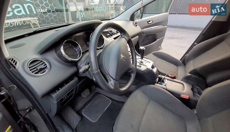 Мікровен Peugeot 5008 2013 в Івано-Франківську