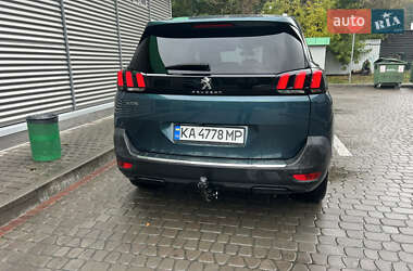 Внедорожник / Кроссовер Peugeot 5008 2017 в 