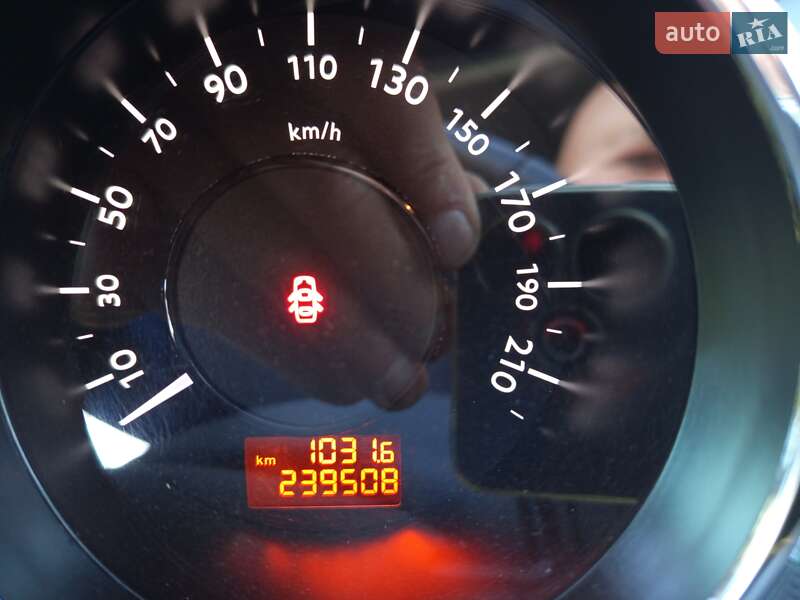 Мікровен Peugeot 5008 2013 в Ратному