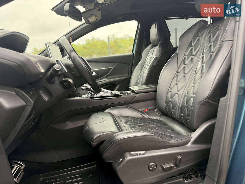 Внедорожник / Кроссовер Peugeot 5008 2017 в Ровно фото 14 Внедорожник / Кроссовер Peugeot 5008 2017 в Ровно