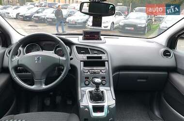 Микровэн Peugeot 5008 2009 в 