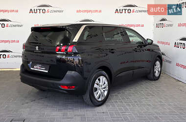 Внедорожник / Кроссовер Peugeot 5008 2019 в 