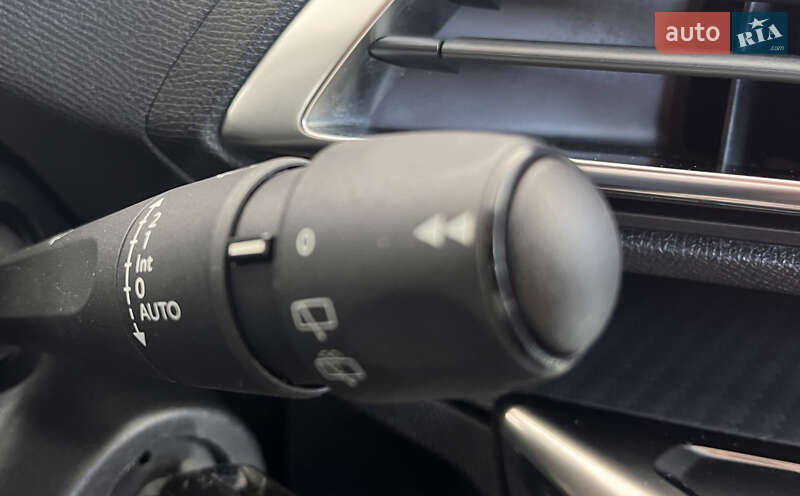 Внедорожник / Кроссовер Peugeot 5008 2019 в Львове