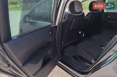 Микровэн Peugeot 5008 2010 в 