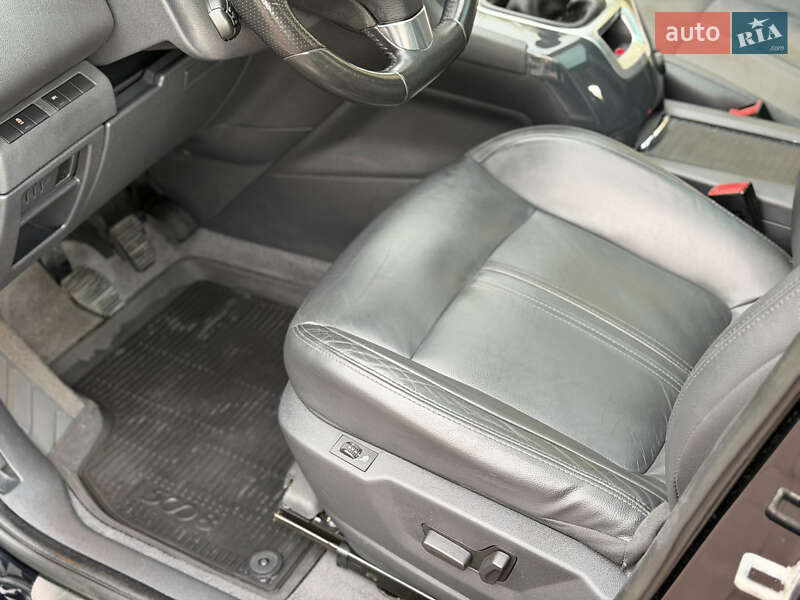 Микровэн Peugeot 5008 2014 в Ровно