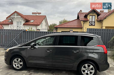 Микровэн Peugeot 5008 2016 в 