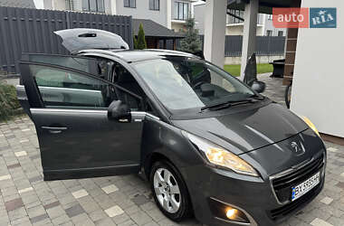 Микровэн Peugeot 5008 2016 в 