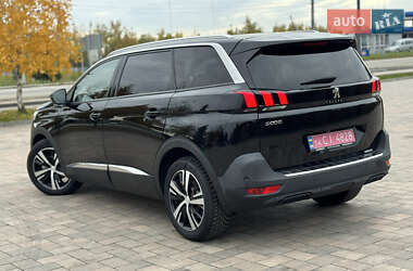 Внедорожник / Кроссовер Peugeot 5008 2020 в 