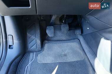 Микровэн Peugeot 5008 2015 в 
