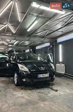 Микровэн Peugeot 5008 2009 в Львове
