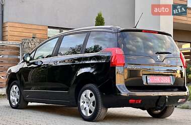 Микровэн Peugeot 5008 2012 в 