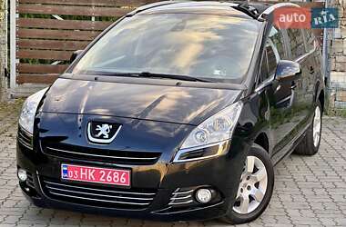Микровэн Peugeot 5008 2012 в 