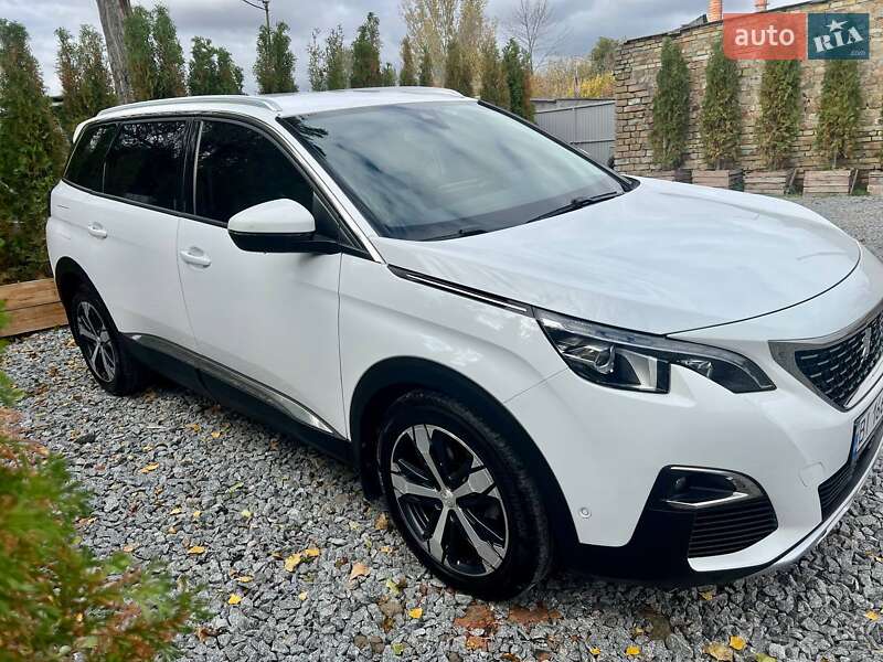Позашляховик / Кросовер Peugeot 5008 2017 в Полтаві фото 7 Позашляховик / Кросовер Peugeot 5008 2017 в Полтаві