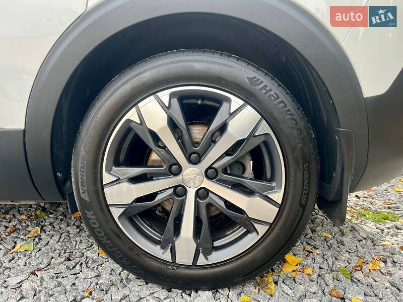 Позашляховик / Кросовер Peugeot 5008 2017 в Полтаві фото 17 Позашляховик / Кросовер Peugeot 5008 2017 в Полтаві