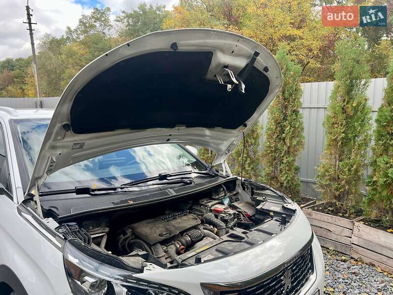 Позашляховик / Кросовер Peugeot 5008 2017 в Полтаві фото 30 Позашляховик / Кросовер Peugeot 5008 2017 в Полтаві