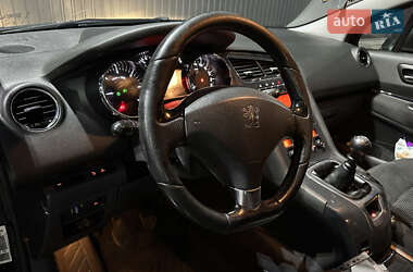 Микровэн Peugeot 5008 2010 в 
