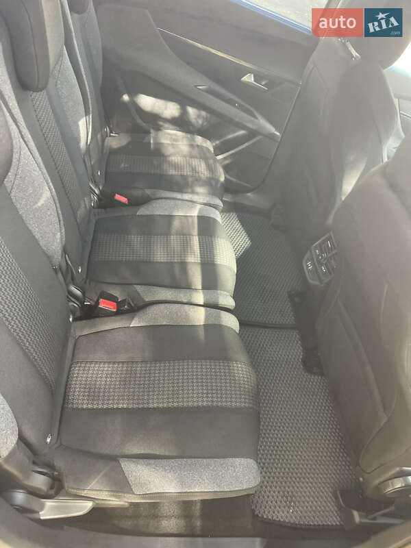 Позашляховик / Кросовер Peugeot 5008 2020 в Яворові фото 12 Позашляховик / Кросовер Peugeot 5008 2020 в Яворові