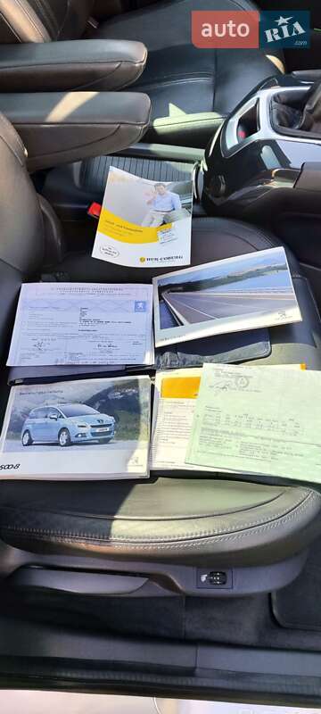 Мікровен Peugeot 5008 2011 в Чернівцях фото 6 Мікровен Peugeot 5008 2011 в Чернівцях